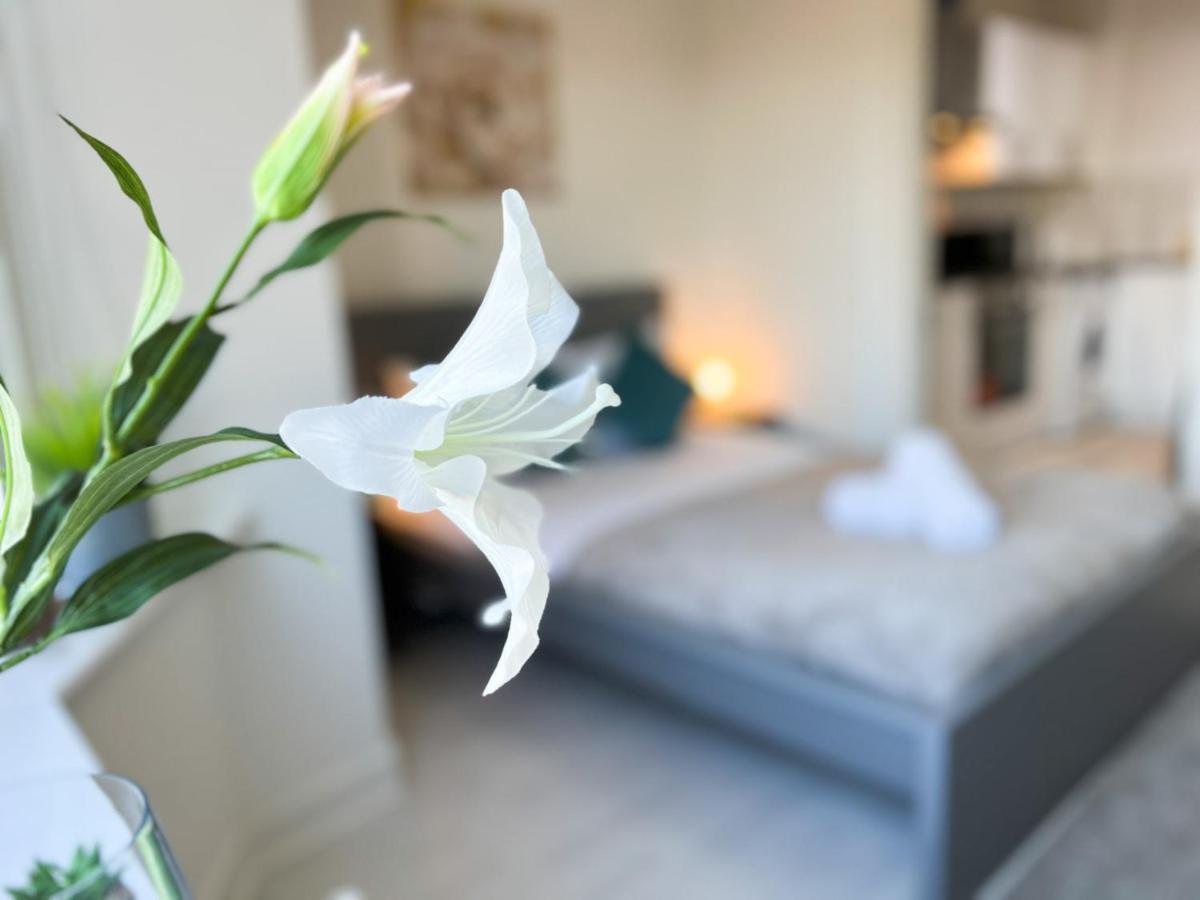 1Bd Glasgow Apartment מראה חיצוני תמונה
